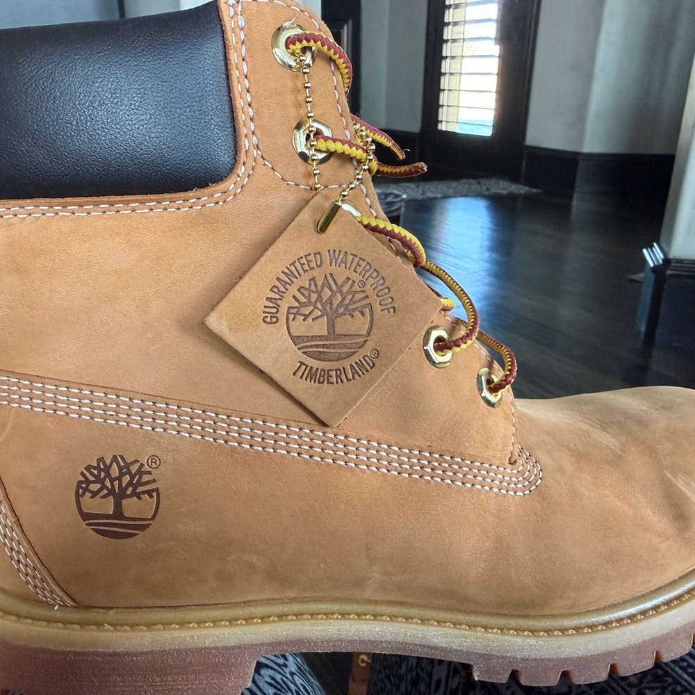 Timberland Classic Tan and Black Boots